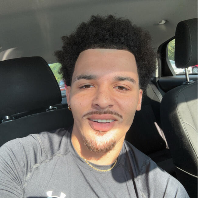 Babysitter in Baltimore: Keaton