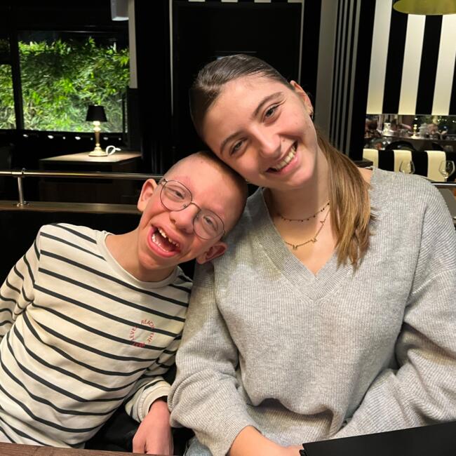 Babysitter in Caen: Emmy