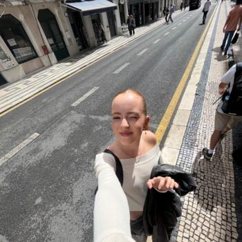 Babysitter em Vila Nova de Gaia: Lena