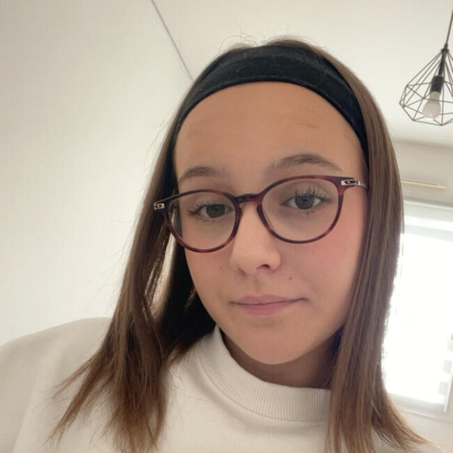 Babysitter in Gétigné: Emma