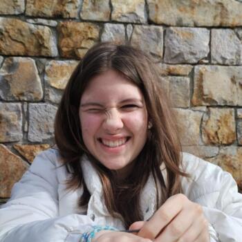 Babysitter in Rennes: Cassie