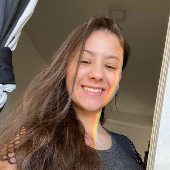 Babysitter Pinhais: Emilly sampaio