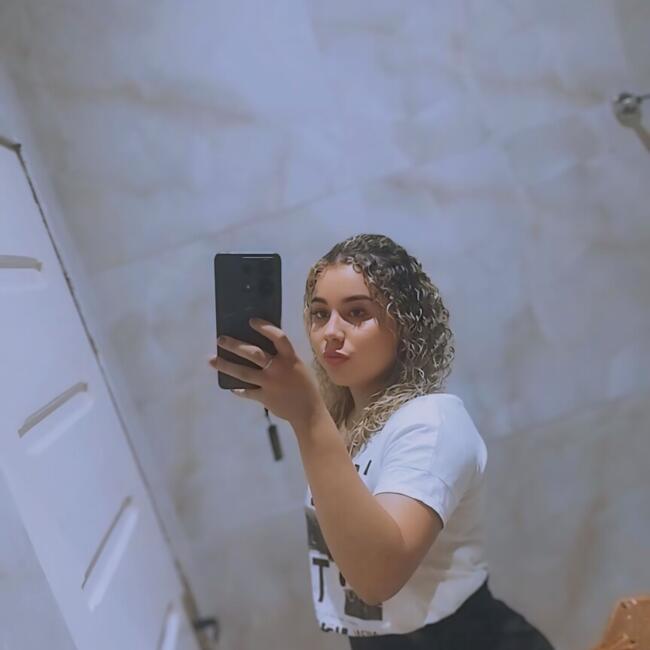 Babysitter in Belém: Lettycia