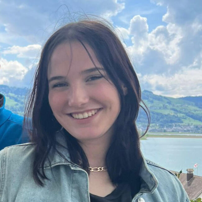 Baby-sitter in Zurich: Jasmin