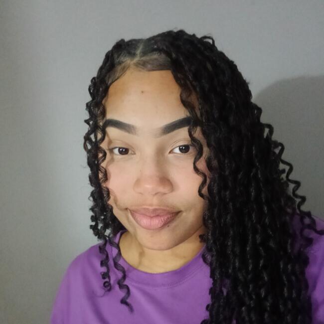 Babysitter in Brasília: Camila Cristina