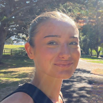 Niñera en Auckland: Leonie