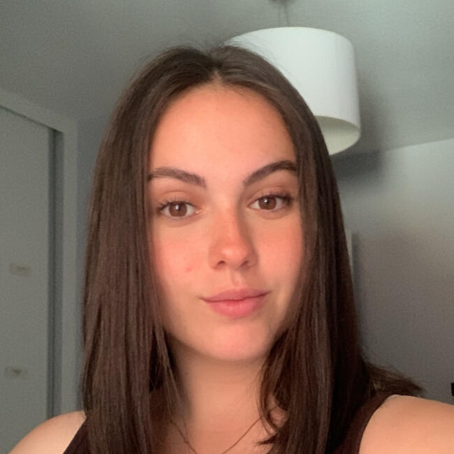 Canguro en Valladolid: Laura