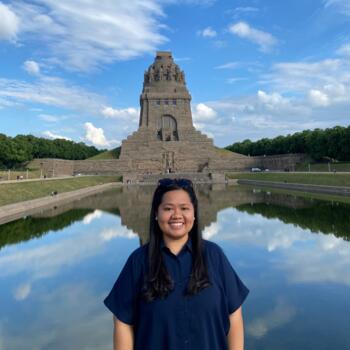 Babysitter in Berlin: Alfriyani