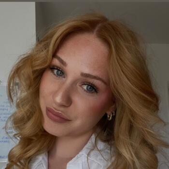 Babysitter in Paris: Amandine