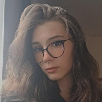 Babysitter in Székesfehérvár: Viki