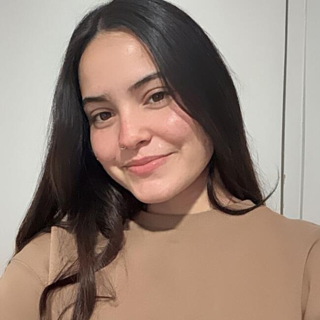Babysitter in London: Crismar