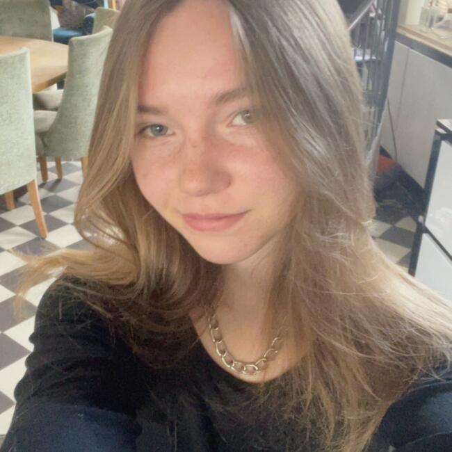 Babysitter in Potsdam: Jasmin