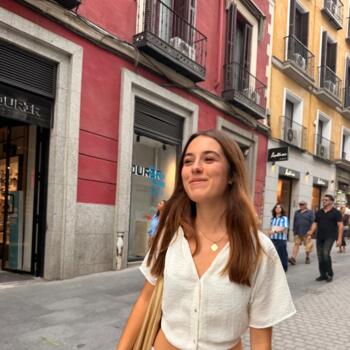 Nanny in Cerdanyola del Vallès: Laia