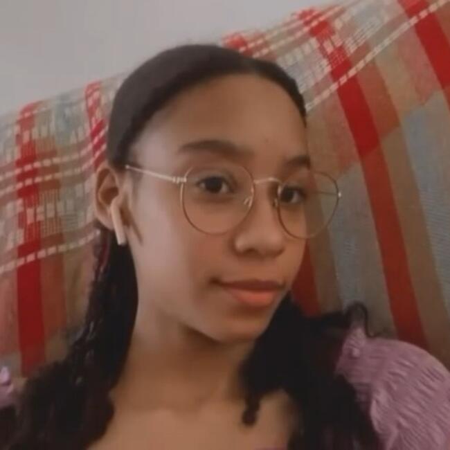 Babysitter in Simões Filho: Samira
