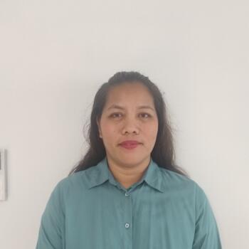 مربية أطفال أبوظبي: Catherine