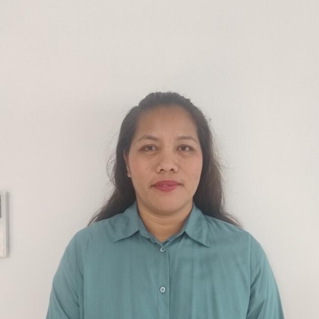 مربية أطفال في أبوظبي: Catherine