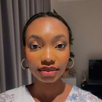 Babysitter Brisbane: Brenda