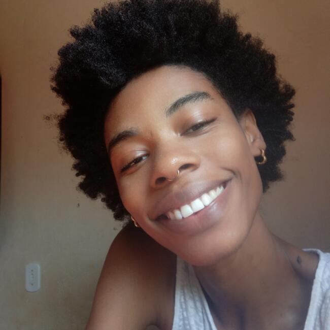 Babá em Teófilo Otoni: Mariana