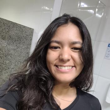 Babysitter in Santa Luzia: Maria Eduarda