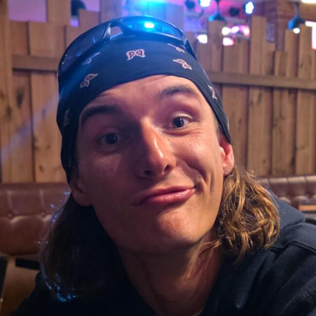 Babysitter in Montigny-en-Gohelle: Lucas