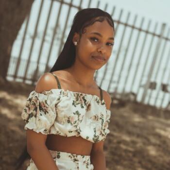 Babysitter Kranshoek: Jasmine