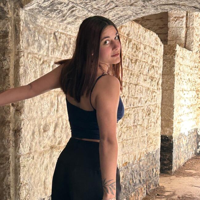 Babysitter in Montbéliard: Clara