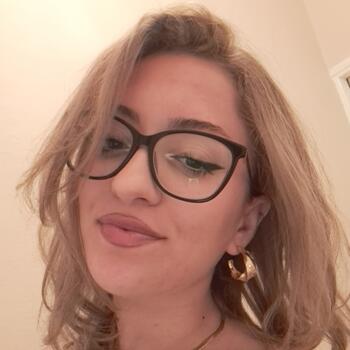 Babysitter Καλαμάτα: Daniela