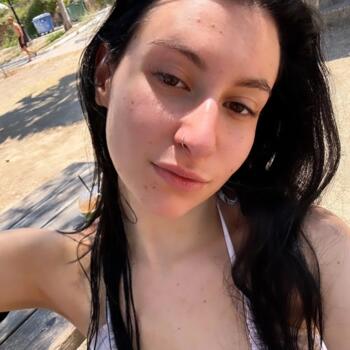 Babysitter in Galatsi: ΘΕΟΔΩΡΑ