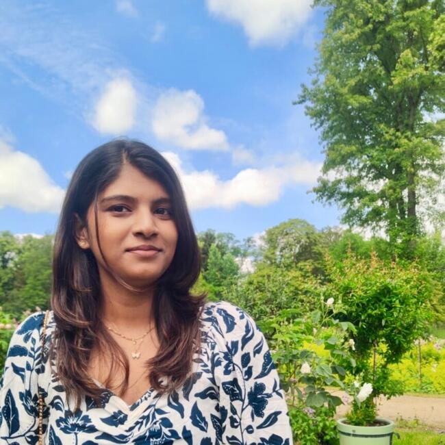 Babysitter in Berlin: Pooja