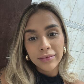 Babysitter Rio de Janeiro: Lais