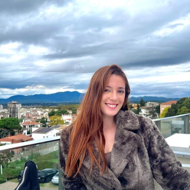 Niñera en Palamós: Mireia