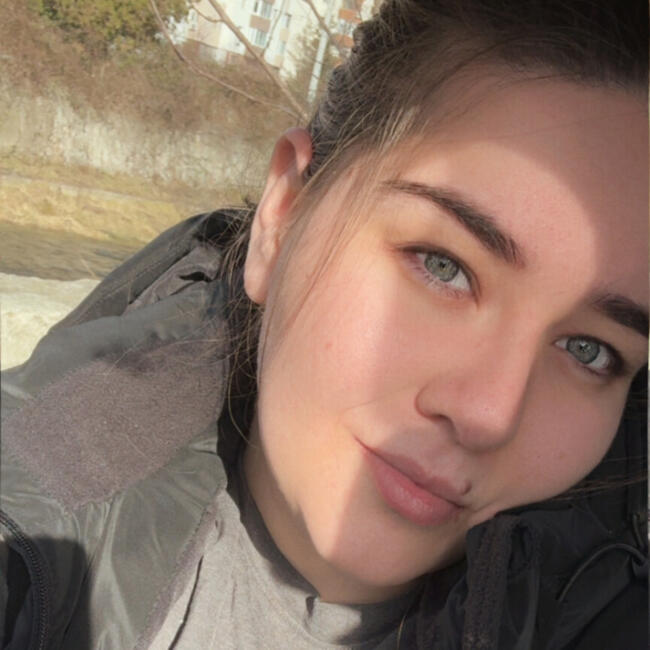 Babysitter in Reşiţa: Emima