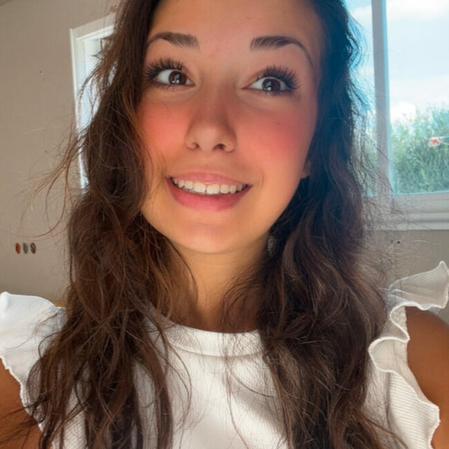 Babysitter in Froidfond: Margaux