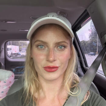 부모 성남시: Margo