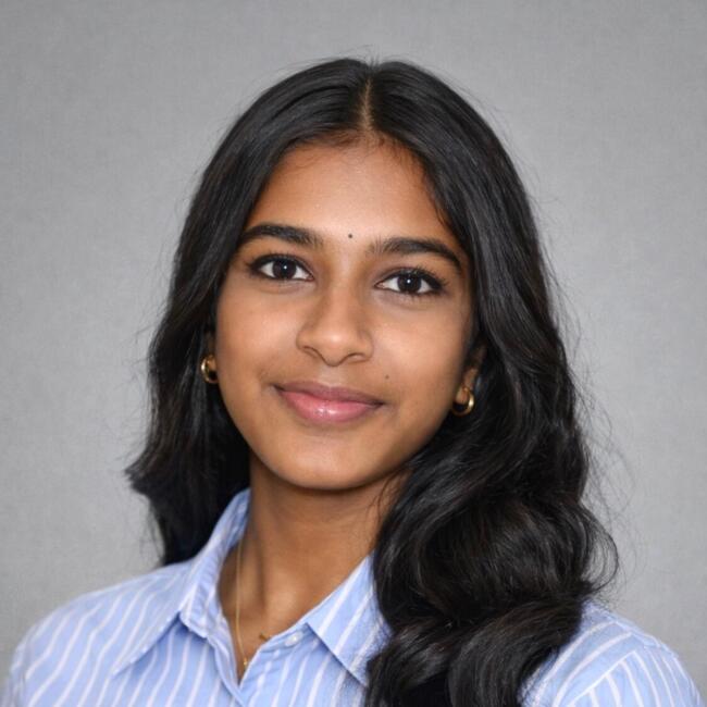 Babysitter in Horne: Hasitha