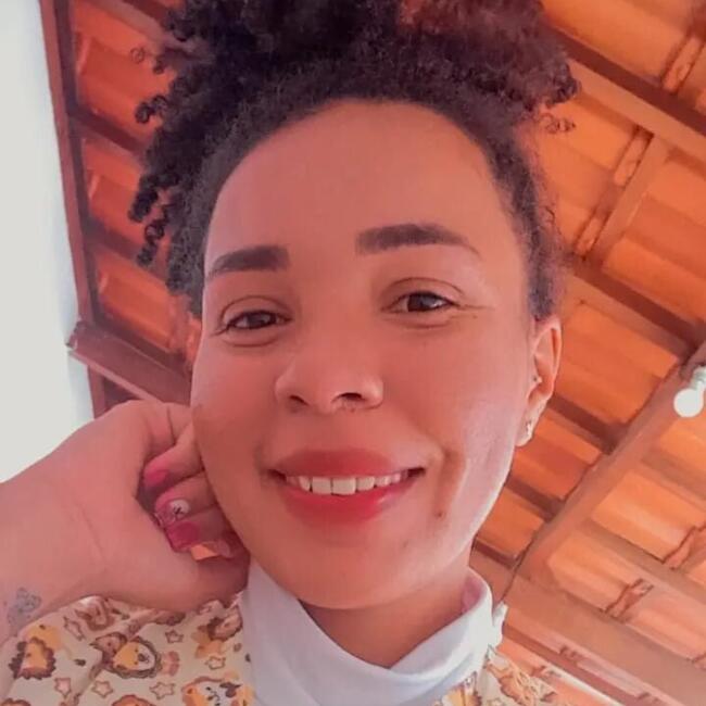 Babysitter in Belo Horizonte: Débora