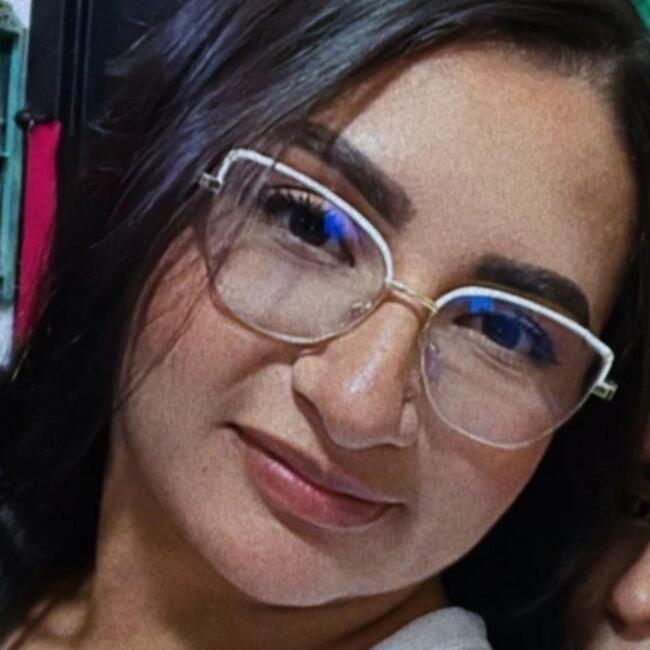 Babysitter in Medellín: Denis González López