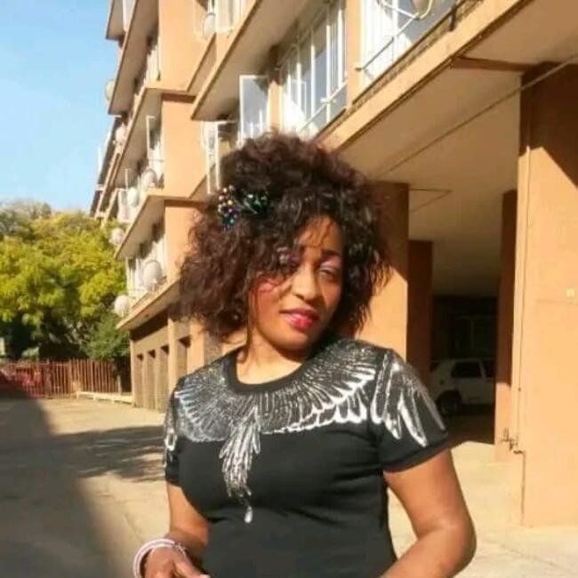 Babysitter in Pretoria: Nicole