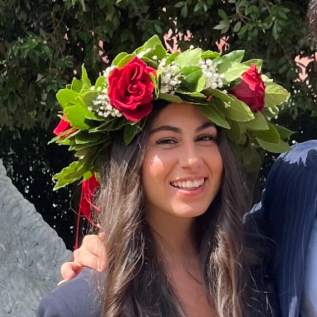 Babysitter in Rome: Emma