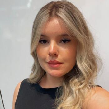 Babá Londrina: Lorena