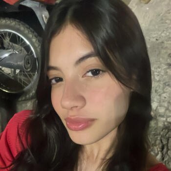 Babysitter in Petrolina: Hellen