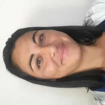 Niñera en Cartago: Karenflak