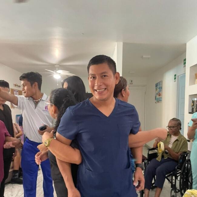 Babysitter in Panama City: Marta