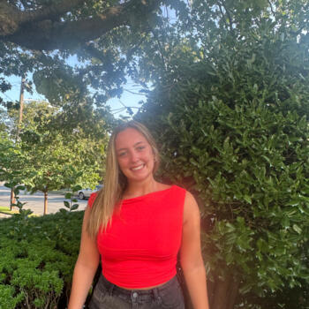 Babysitter in Powell: Emma