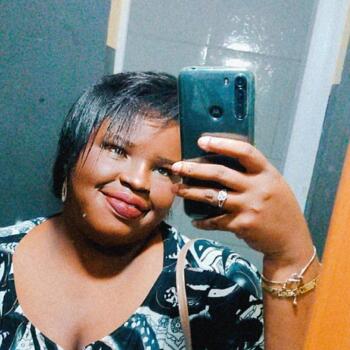 Babá Três Rios: Marcielle