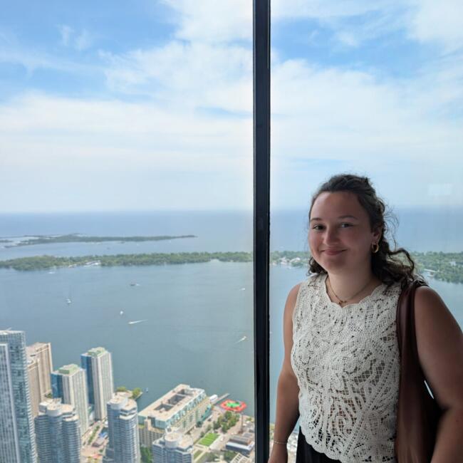 Baby-sitter in Etobicoke: Agnès