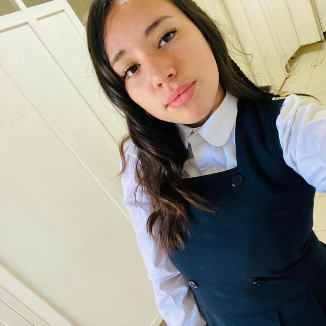 Babysitter in La Pintana: Martina