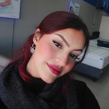 Babysitter in Cachoeirinha: Mirela