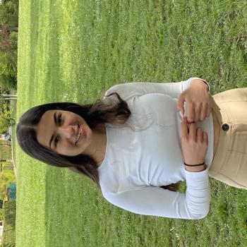 Baby-sitter in Les Clayes-sous-Bois: Imane