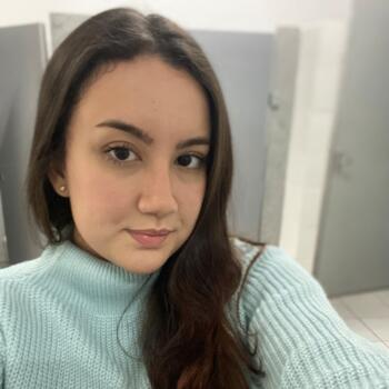 Babysitter Guarulhos: Camilly